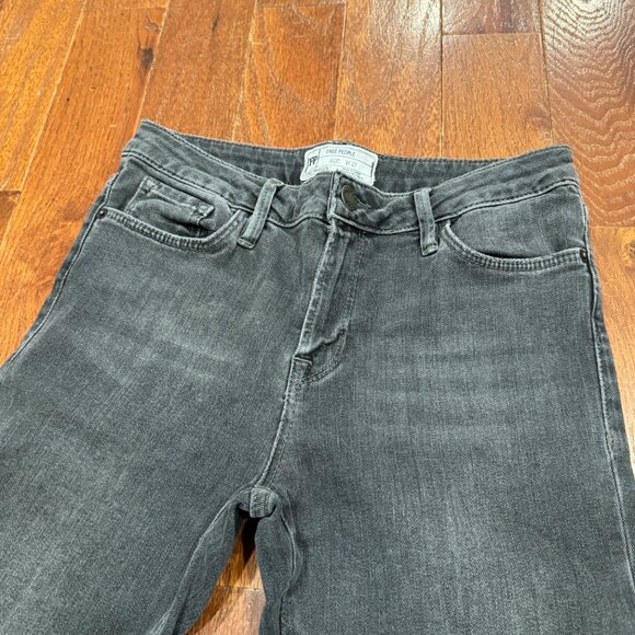 Free People Washed Black Skinny Jeans - Picture 2 of 5